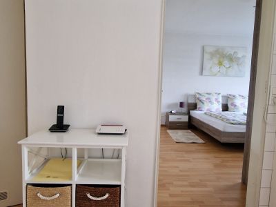Gem&uuml;tliche All-Inclusiv Wohnung, sofort verf&uuml;gbar:  2,5 Zimmer + Balkon, Bus zur Universit&auml;t