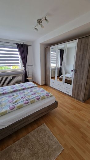 Gem&uuml;tliche All-Inclusiv Wohnung, sofort verf&uuml;gbar:  2,5 Zimmer + Balkon, Bus zur Universit&auml;t