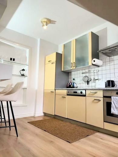 Sch&ouml;ne  2-Zimmer-Wohnung