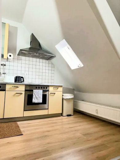 Sch&ouml;ne  2-Zimmer-Wohnung