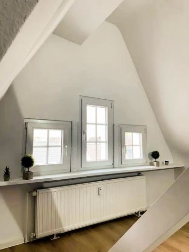 Sch&ouml;ne  2-Zimmer-Wohnung