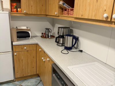 Helle 2-Zimmer-Wohnung (50qm) mit eigenem Hauseingang & Gartenmitbenutzung Kurzzeitvermietung <12 Monate