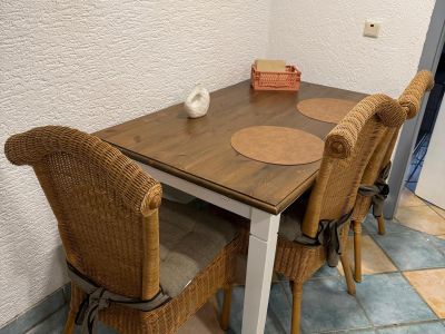 Helle 2-Zimmer-Wohnung (50qm) mit eigenem Hauseingang & Gartenmitbenutzung Kurzzeitvermietung <12 Monate