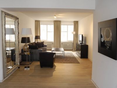 Carlstadt: 2-Zimmer-Wohnung mit Balkon in bester Lage