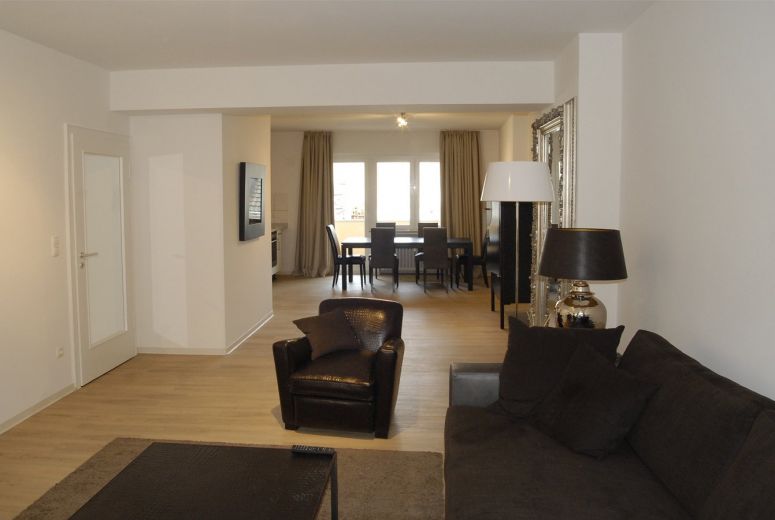 Carlstadt: 2-Zimmer-Wohnung mit Balkon in bester Lage