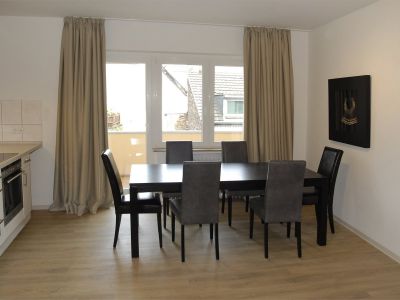 Carlstadt: 2-Zimmer-Wohnung mit Balkon in bester Lage