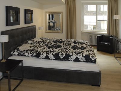 Carlstadt: 2-Zimmer-Wohnung mit Balkon in bester Lage