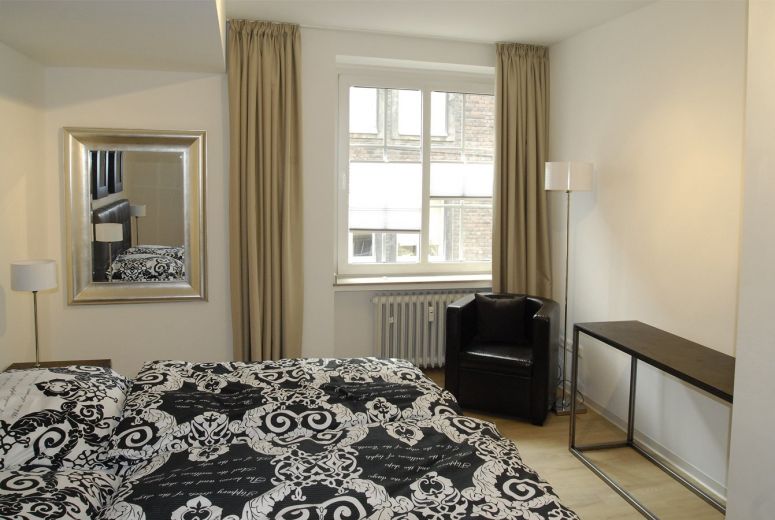 Carlstadt: 2-Zimmer-Wohnung mit Balkon in bester Lage