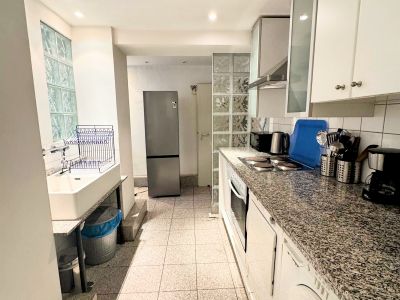 Stylische 2-Zimmer-Wohnung in Top Lage von Pempelfort