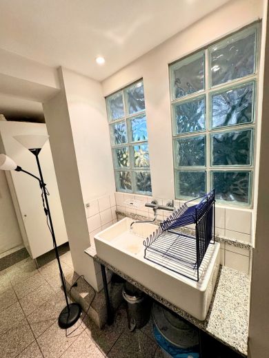 Stylische 2-Zimmer-Wohnung in Top Lage von Pempelfort