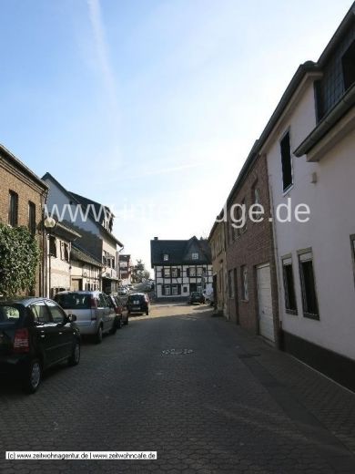 INTERLODGE Gem&uuml;tlich m&ouml;blierte Wohnung in Kerpen