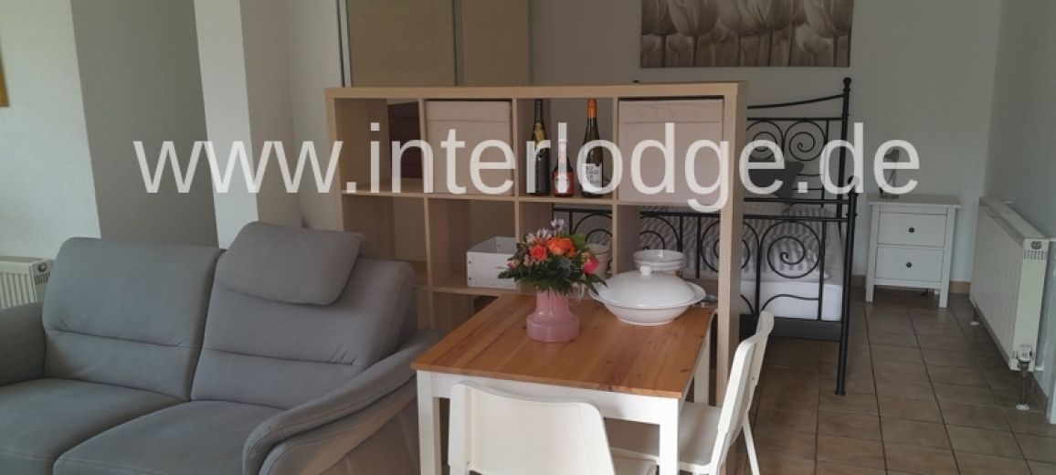 INTERLODGE Modern m&ouml;bliertes Apartment mit Blick ins Gr&uuml;ne in K&ouml;ln-Worringen