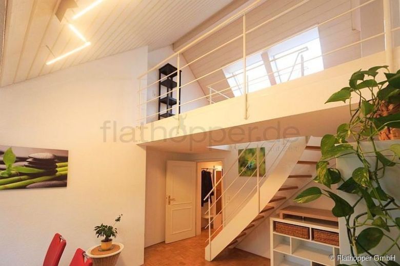 Einzigartige 3,5-Zimmer-Maisonette-Wohnung am M&ouml;nchsberg in Zuffenhausen