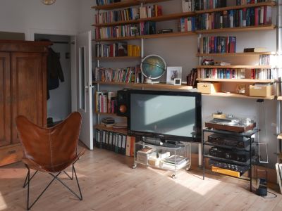 Sch&ouml;ne helle 50m2 Wohnung zur Zwischenmiete