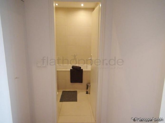 Moderne 2-Zimmer-Wohnung mit Balkon in M&uuml;nchen - Schwabing