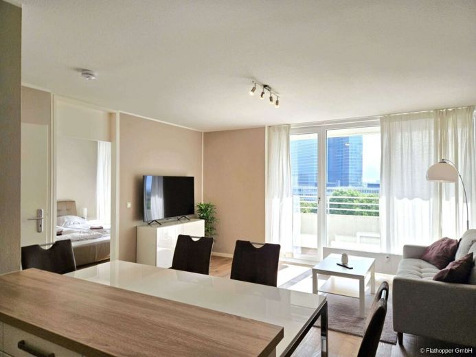 Moderne 2-Zimmer-Wohnung mit Balkon in M&uuml;nchen - Schwabing