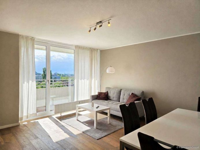 Moderne 2-Zimmer-Wohnung mit Balkon in M&uuml;nchen - Schwabing
