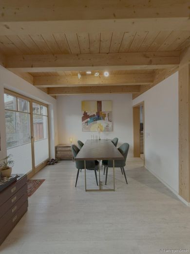 Gro&szlig;z&uuml;gige Wohnung mit Terrasse, Garten und Autostellplatz in Kolbermoor