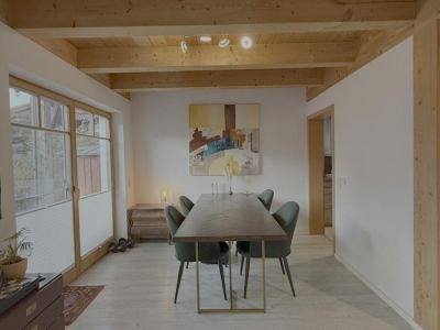 Gro&szlig;z&uuml;gige Wohnung mit Terrasse, Garten und Autostellplatz in Kolbermoor