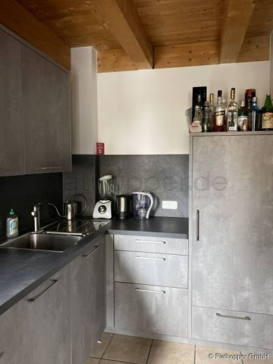 Gro&szlig;z&uuml;gige Wohnung mit Terrasse, Garten und Autostellplatz in Kolbermoor