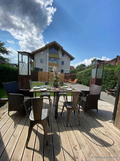 Gro&szlig;z&uuml;gige Wohnung mit Terrasse, Garten und Autostellplatz in Kolbermoor