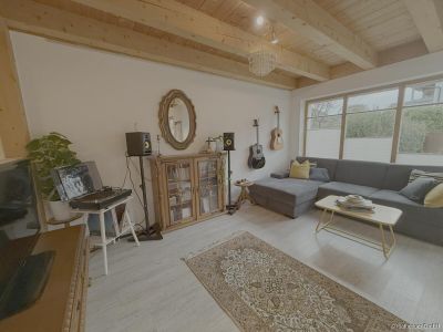 Gro&szlig;z&uuml;gige Wohnung mit Terrasse, Garten und Autostellplatz in Kolbermoor