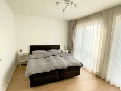 vierzig549 Heerdt: Stylische 5-Zimmer-Wohnung mit Stadthaus-Charakter