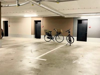 vierzig549 Heerdt: Stylische 5-Zimmer-Wohnung mit Stadthaus-Charakter