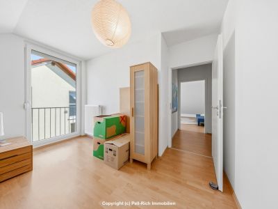 LEBENSRAUM: Reihenendhaus mit Garten in Karlsruhe-Neureut zur Vermietung