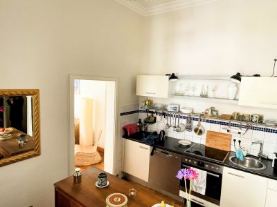 Sanierte Altbau-Wohnung in super Lage Unterbilk/Medienhafen