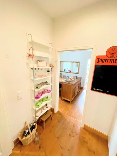 Sanierte Altbau-Wohnung in super Lage Unterbilk/Medienhafen