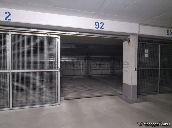 Helle 2-Zimmer-Wohnung in Schwabing mit Balkon