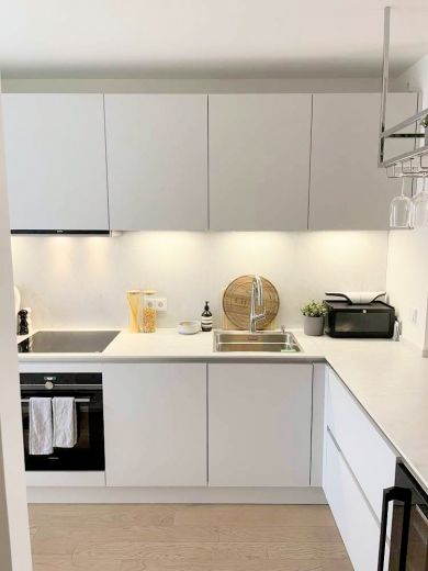 vierzig549 Heerdt: Stylische 5-Zimmer-Wohnung mit Stadthaus-Charakter