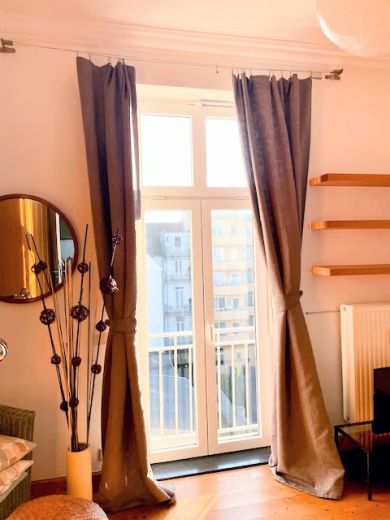 Sanierte Altbau-Wohnung in super Lage Unterbilk/Medienhafen