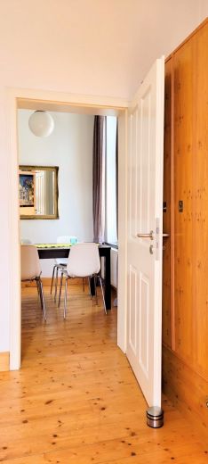 Sanierte Altbau-Wohnung in super Lage Unterbilk/Medienhafen