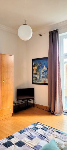 Sanierte Altbau-Wohnung in super Lage Unterbilk/Medienhafen