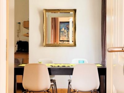 Sanierte Altbau-Wohnung in super Lage Unterbilk/Medienhafen