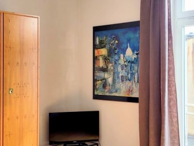 Sanierte Altbau-Wohnung in super Lage Unterbilk/Medienhafen