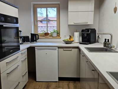 M&ouml;blierte 3-Zimmer-Wohnung mit Balkon in Tuntenhausen