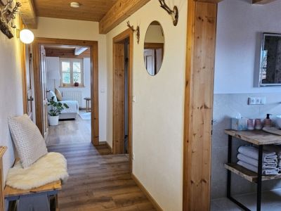 M&ouml;blierte 3-Zimmer-Wohnung mit Balkon in Tuntenhausen