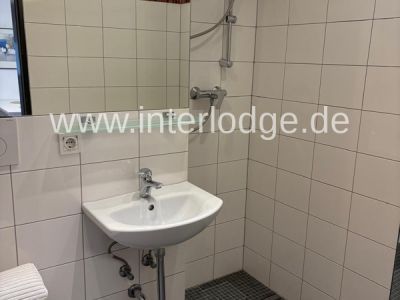INTERLODGE Modern m&ouml;bliertes Apartment mit offener K&uuml;che in der Bochumer Innenstadt.