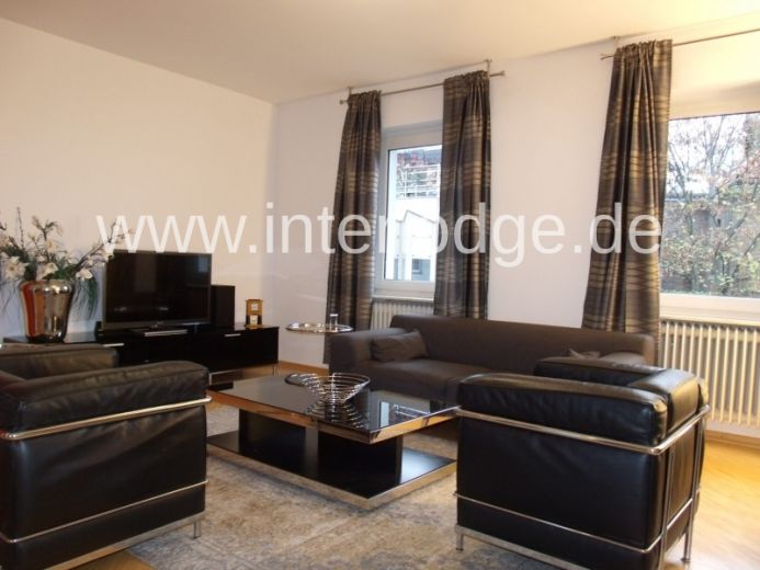 INTERLODGE K&ouml;ln: Schicke, komplett m&ouml;blierte Designerwohnung in Altstadt-S&uuml;d - mit Terrasse