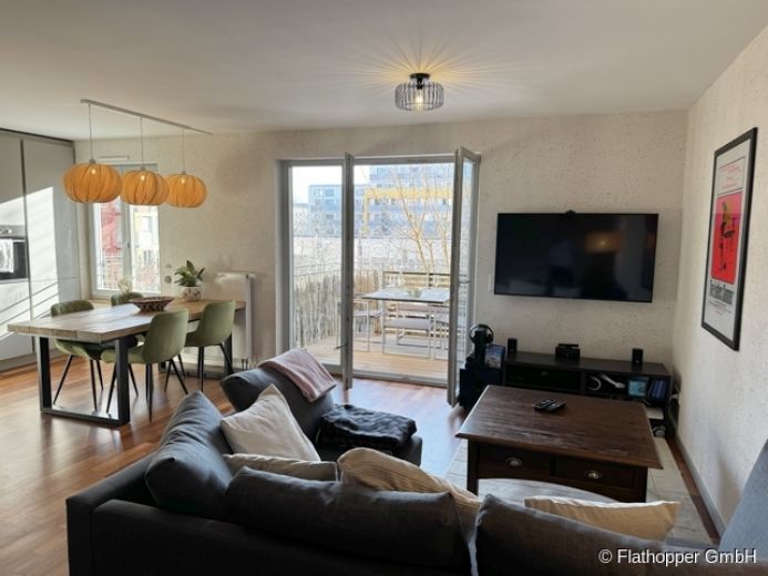 M&ouml;blierte 3-Zimmer-Wohnung mit Balkon in M&uuml;nchen - Haidhausen