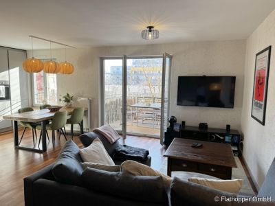 M&ouml;blierte 3-Zimmer-Wohnung mit Balkon in M&uuml;nchen - Haidhausen