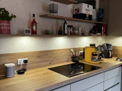 M&ouml;blierte 3-Zimmer-Wohnung mit Balkon in M&uuml;nchen - Haidhausen