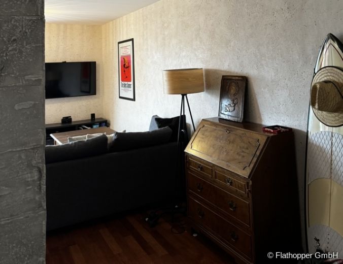 M&ouml;blierte 3-Zimmer-Wohnung mit Balkon in M&uuml;nchen - Haidhausen