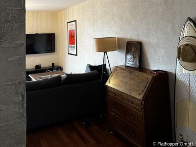 M&ouml;blierte 3-Zimmer-Wohnung mit Balkon in M&uuml;nchen - Haidhausen
