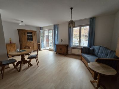 M&ouml;blierte 2,5 Zi Maisonette Whg im M&uuml;nchner S&uuml;den