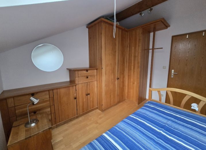 M&ouml;blierte 2,5 Zi Maisonette Whg im M&uuml;nchner S&uuml;den