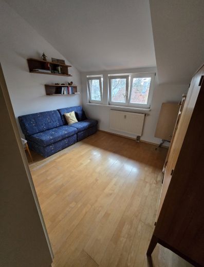 M&ouml;blierte 2,5 Zi Maisonette Whg im M&uuml;nchner S&uuml;den